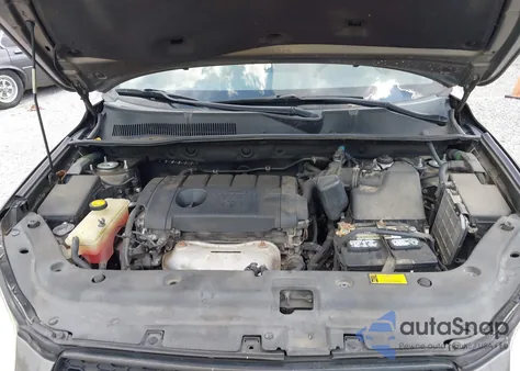 2011 Toyota Rav4 из США, поврежденный, VIN 2T3ZF4DV8BW074851